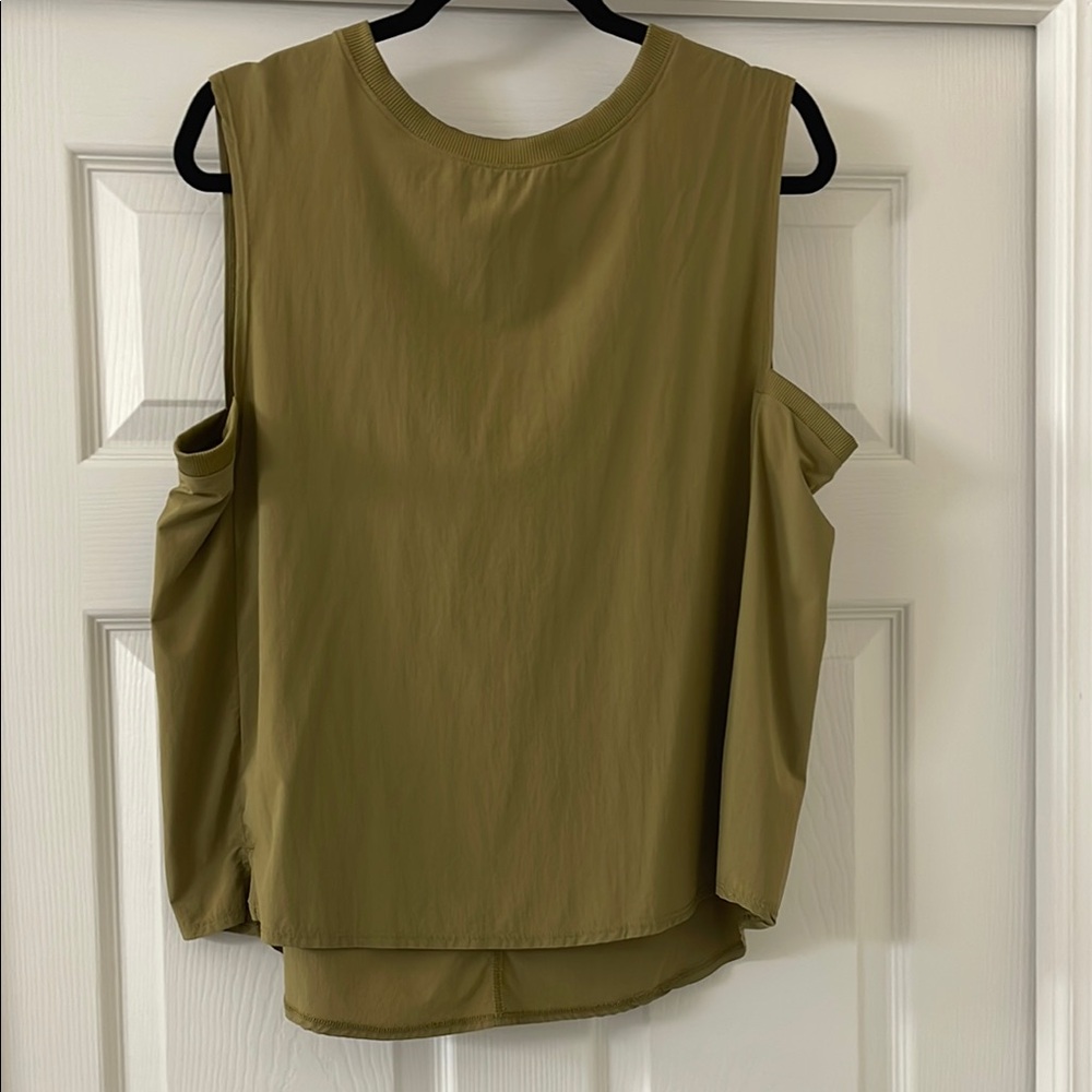 Olive Green Sleeveless Women's workout tank